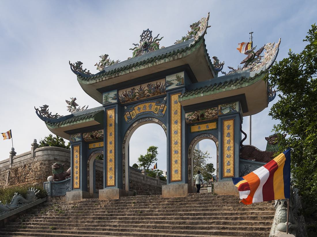 The gate of Linh Ung Pagoda on the Son Tra peninsula, Da Nang